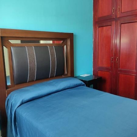 Casa en Mazatlán a unos minutos de Playas y Marina Exterior foto