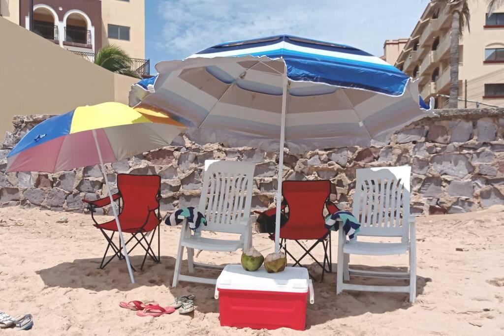 Casa en Mazatlán a unos minutos de Playas y Marina Exterior foto